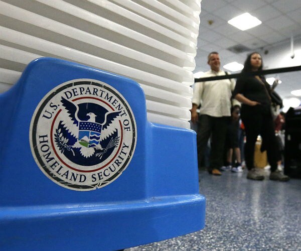 Illinois Judge Alarmed After TSA Terrorist Screening