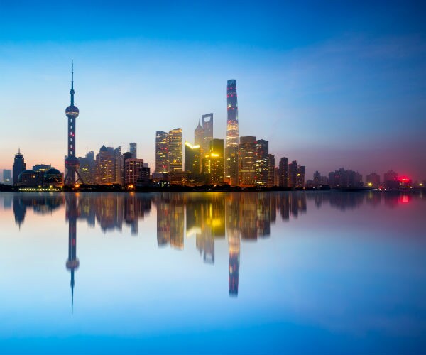 For American Couple in Shanghai, It's Hotel Quarantine 