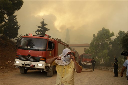 Large Forest Fire Rages on Greek Island of Evia for 3rd Day