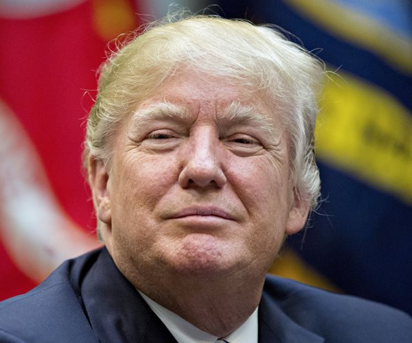 Trump: Ford Announcing 'Major Investment' in Auto Plants