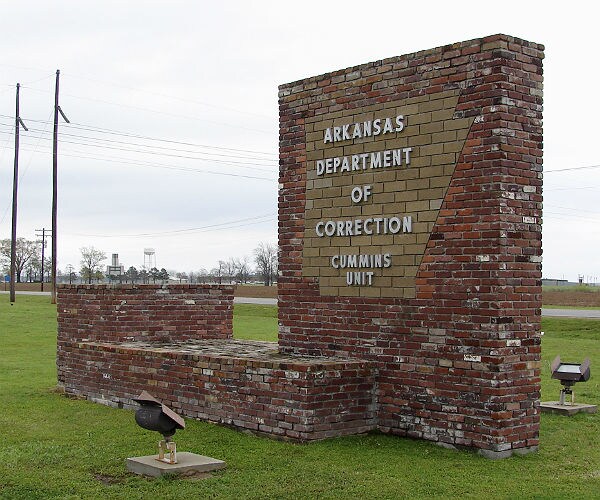 Arkansas Prepares for 1st Double Execution in US Since 2000