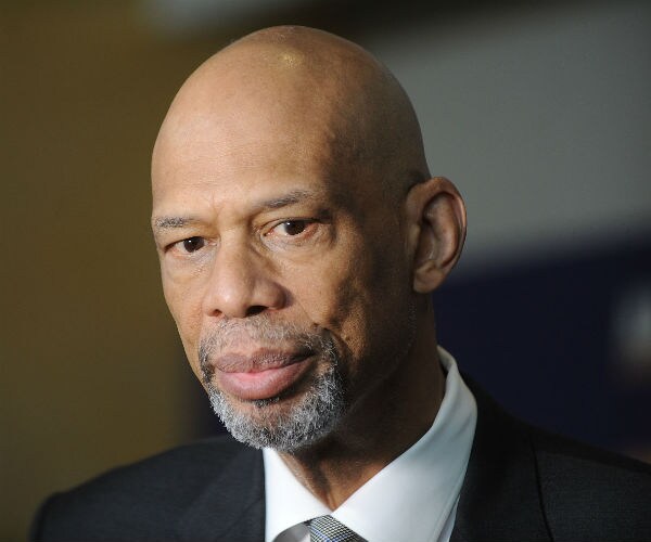 NBA Superstar Kareem Abdul-Jabbar Endorses Hillary