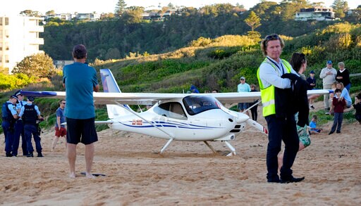 Plane Lands Safely on Sydney Beach after Engine Fails