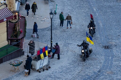 Analysts Say Ukraine's Forces Are Pivoting to Defense after Russia Held off Their Counteroffensive