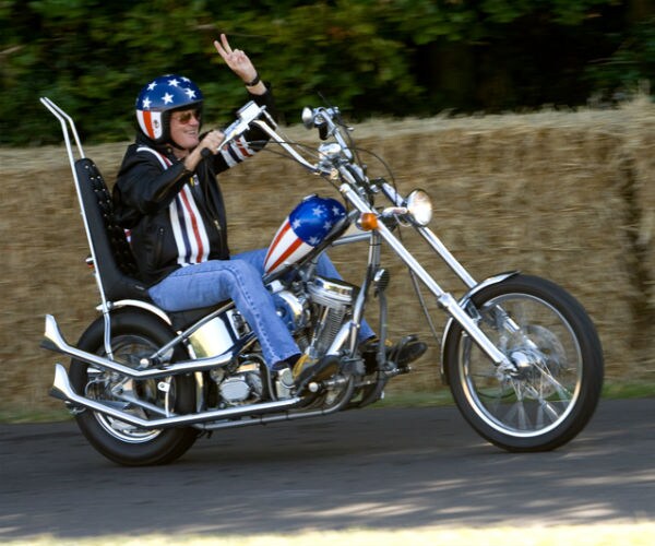 Democrats Pounce on Harley-Davidson, Trump Battle