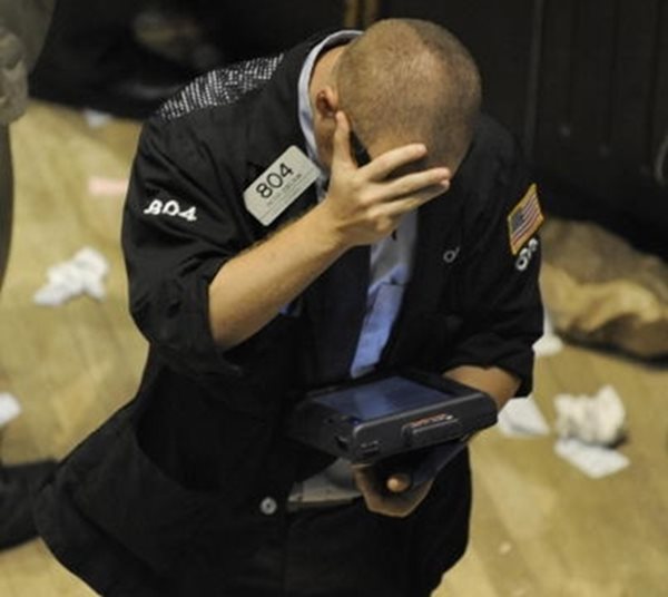 China's 7 Percent Rout Spooks Wall Street