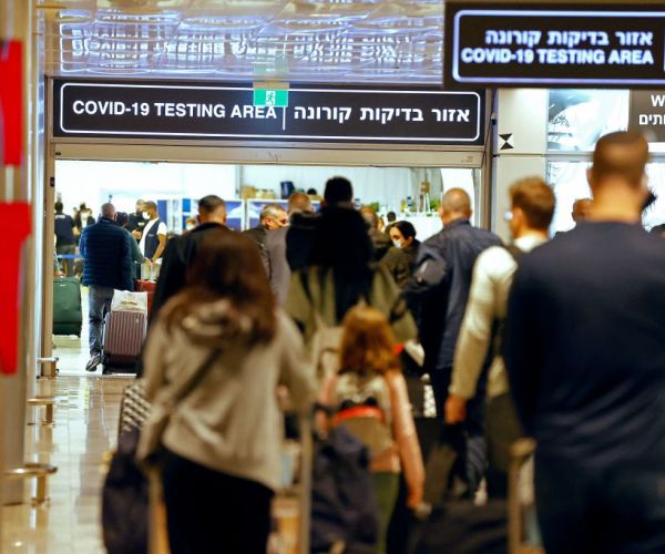 Israel to Ban Entry of Foreigners From All Countries Over Omicron