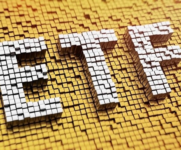 Sorting the Junk From Garbage in Building a High-IQ Bond ETF