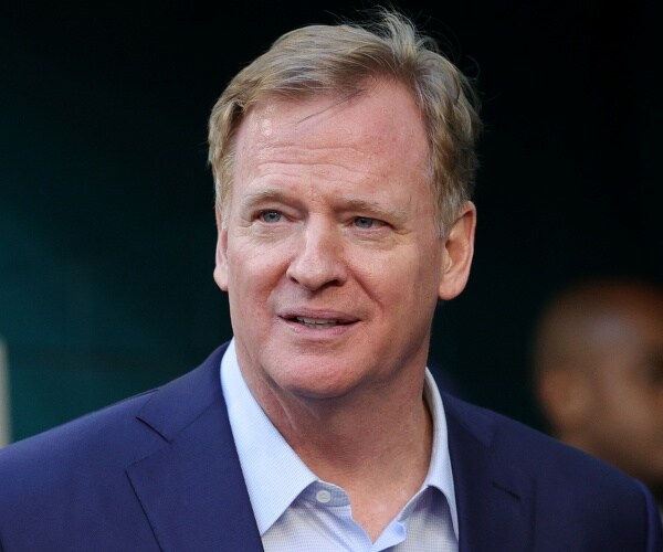 goodell in a suit and light blue shirt