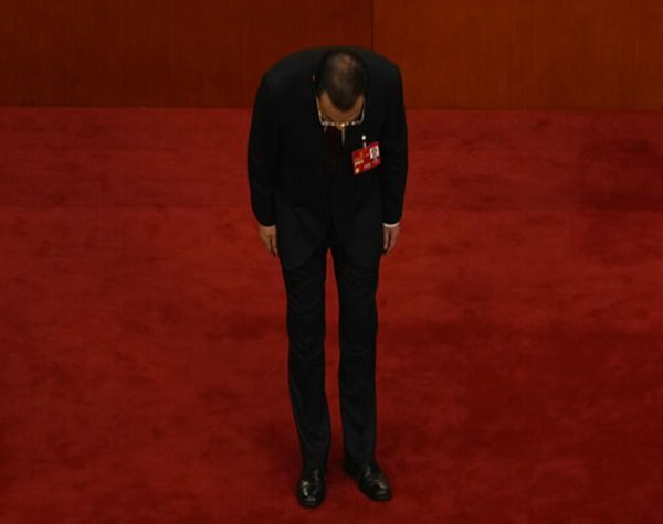 China Premier Li Keqiang Bows Out as Xi Loyalists Take Reins