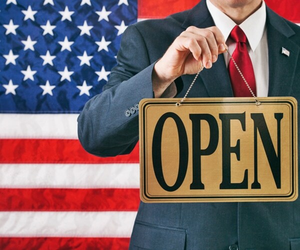 Americans Stayed Inside Even as Cities and States Reopened