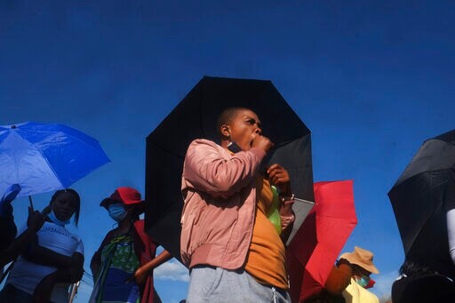 Women of Lesotho's Garment Industry Lose Jobs, Hope in COVID