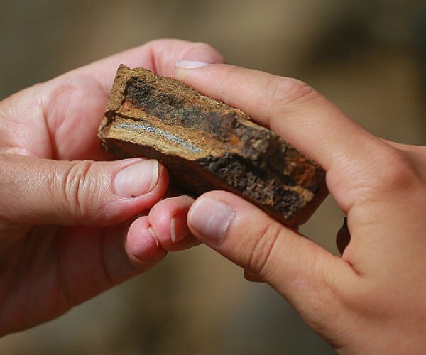 District Arms Teachers With Rocks in Case of School Shooter