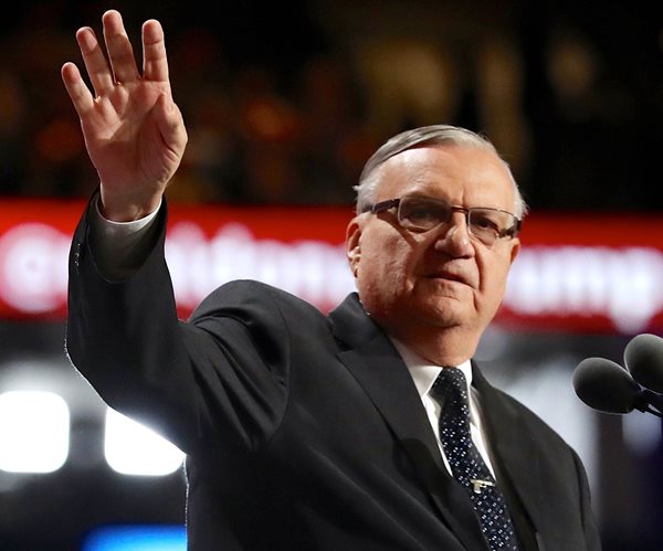 Arizona Sheriff Joe Arpaio Defeats 3 Challengers in GOP Primary