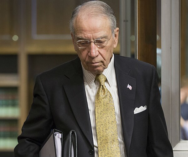 Grassley Sets Judiciary Committee Hearing on EpiPen Settlement