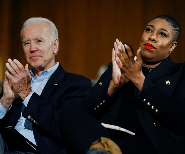 Biden Campaign Staff More Than Half Women, 35 Percent People of Color