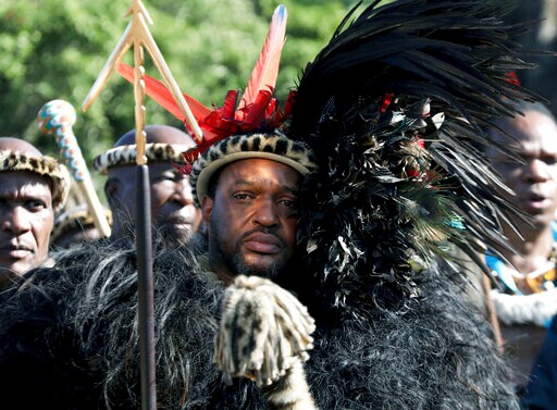 New King of South Africa's Zulu Nation Dismisses Challengers