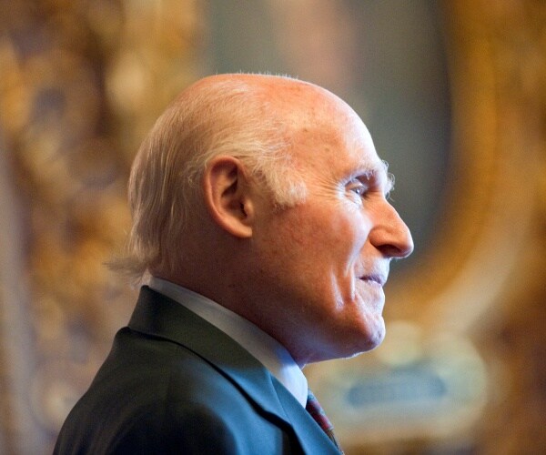 Did Late Sen. Herb Kohl Appear In Epic 'Billy Jack' Film?