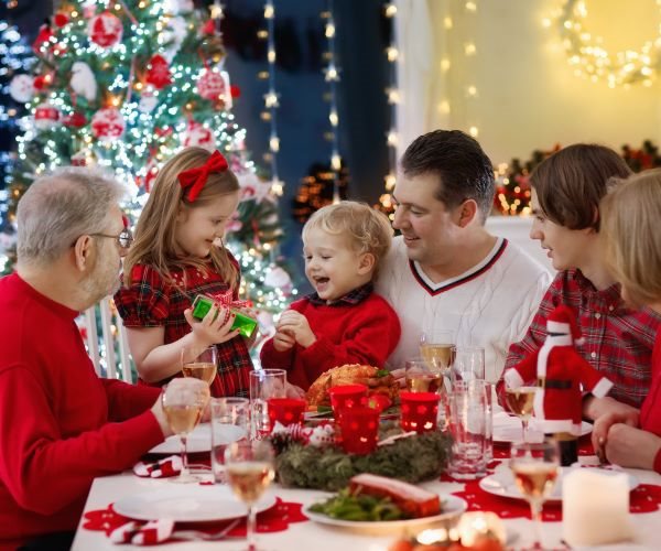 7 Ways to Reduce Your Holiday Financial Stress