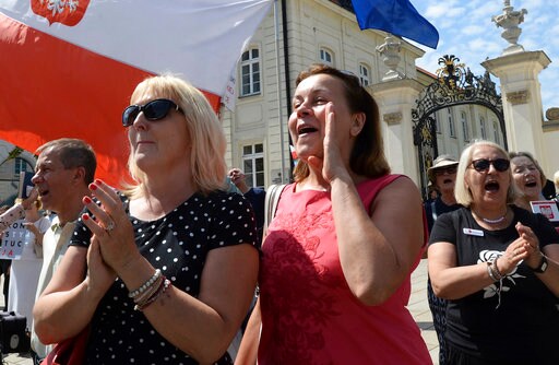 President's Vetoes Mark Latest Stage in Polish Legal Battle