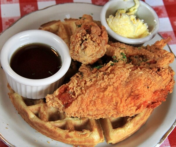 Food Distributors Allege Tyson Foods, Rivals Fixed Chicken Prices