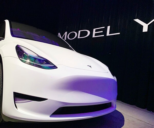 Tesla Short Sellers Lost $38 Billion in 2020 as Stock Surged