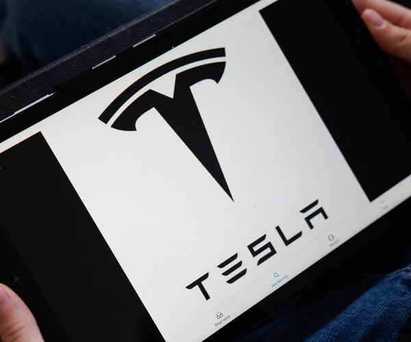 Tesla Surges for Second Day Ahead of S&P 500 Debut