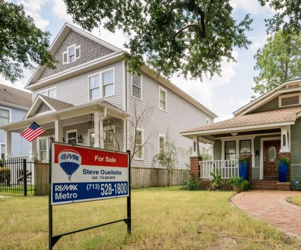 US Housing Cooldown Is Recession Red Flag