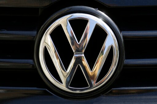 Economists: Hard Brexit Would Hit German Auto Industry Hard