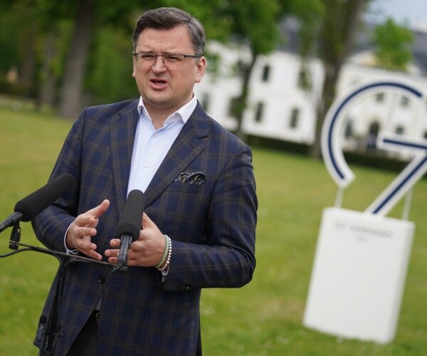 dmytro kuleba gives a press statement