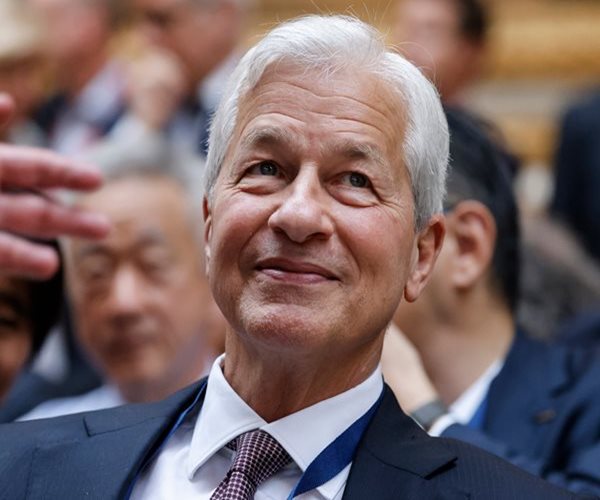 JPMorgan's Dimon Pushes Back on Co-CEO Successor