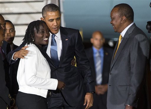 AP PHOTOS: Kenyans and Ethiopians Cheer Obama During Visit