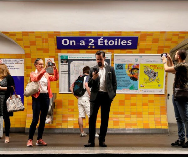 Paris Metro: World Cup Champion Team Honored With Name Changes