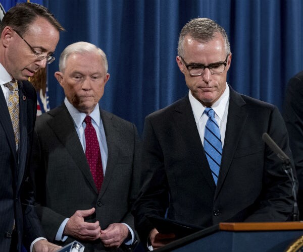 Trump, Critics Can't Both Be Right on Collusion Allegations