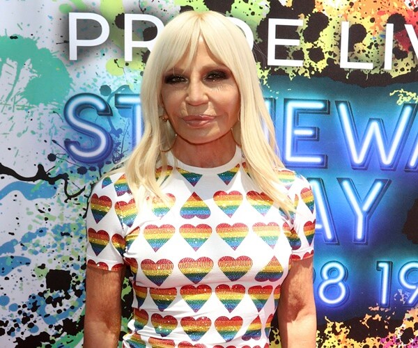 Versace Apologizes After T-shirt Triggers Fierce Criticism in China