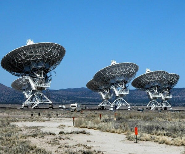 Gigantic Rogue Planet Found Lurking Outside Our Solar System