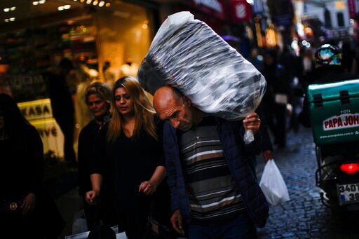 'We Don't Deserve This': Inflation Hits Turkish People Hard