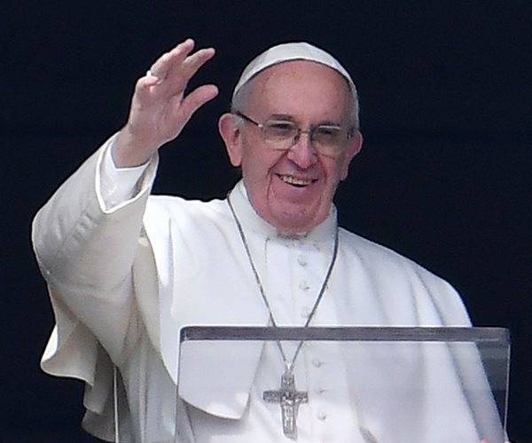 Conservative Criticism of Pope Sparks Rally of Support