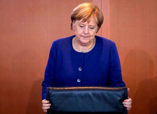 Germany: Merkel Won't Call Confidence Vote after Ally Ousted