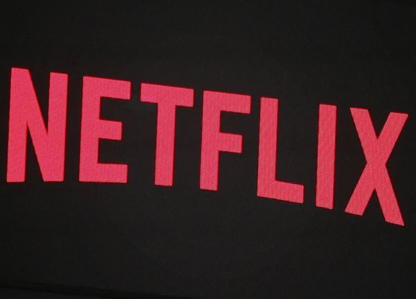 Netflix Reverses Subscriber Slump, Shares Surge 10%