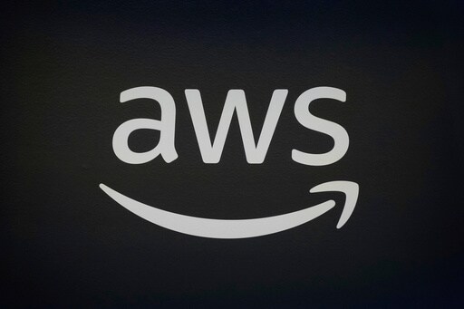 Amazon Cloud Computing Outage Disrupts Snapchat, Ring and Many Other Online Services