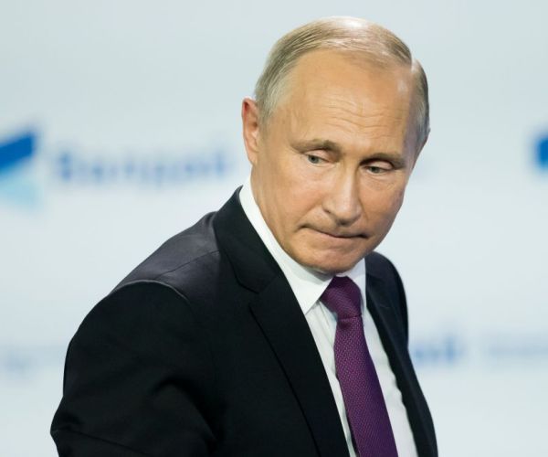 Russia Preparing Legislation to Put Pressure American Journalists