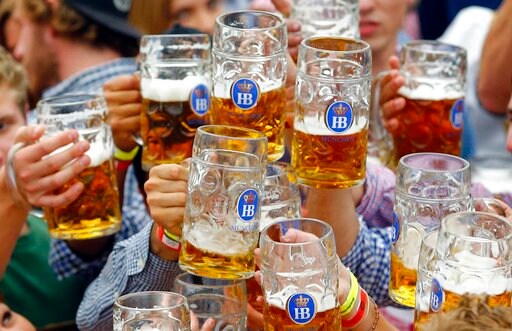 Munich Council Rejects Oktoberfest Beer Price Cap Plan