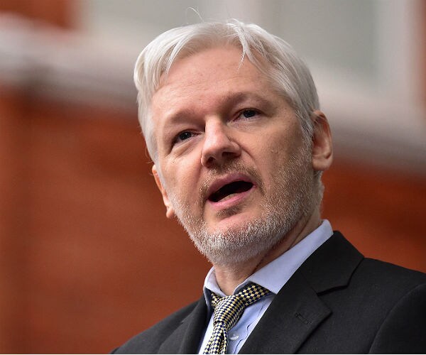 Assange: 'Patriarchy's Grip' Strong as Ever After Le Pen, Clinton Losses