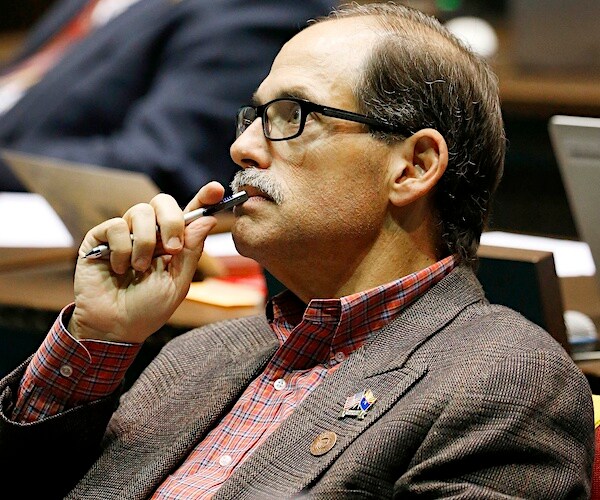 Many Arizonans May Have to Submit DNA to State