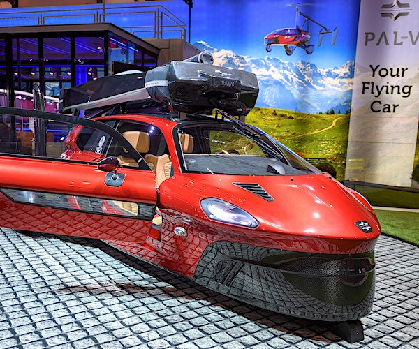 Forbes: Flying Cars, Taxis Are Nearly Ready for Mass Use