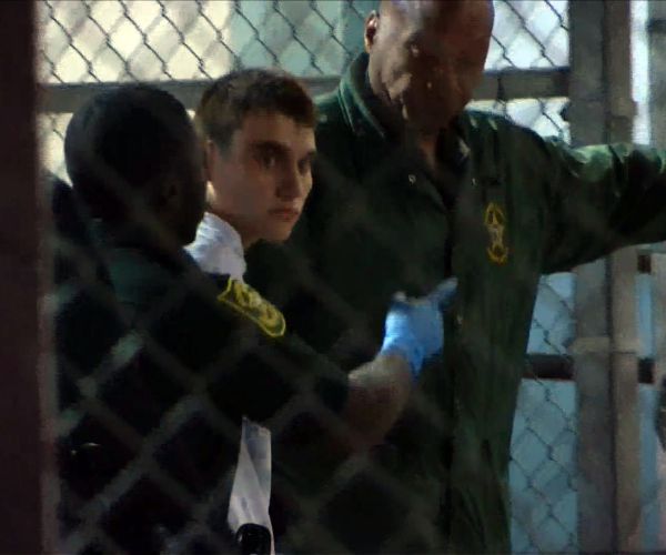 FBI Should've Seized Parkland Shooter's Weapons Long Ago