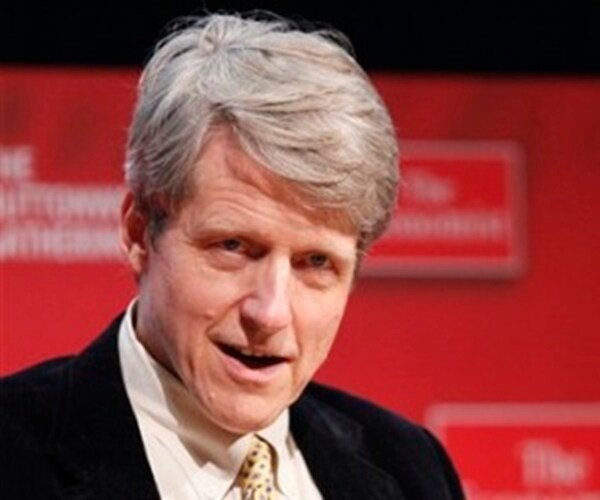 Shiller: 'Hot' Economy Would Benefit More From Rate Hike Than Cut