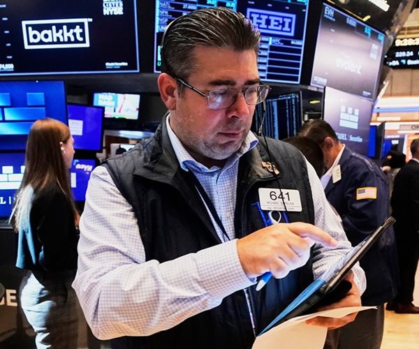  Stocks Rise Following Sharp Losses Last Week