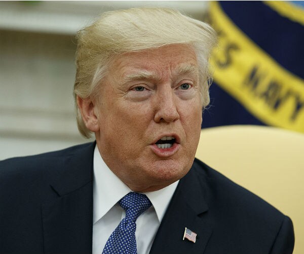 Trump Expected to Sign Order Side-stepping Obamacare Rules